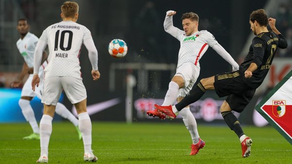 Augsburgo da un golpazo y tumba al Bayern Múnich en la Bundesliga