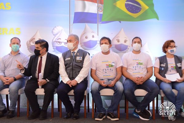 Paraguay y Brasil inician vacunación anticovid en frontera - ADN Digital