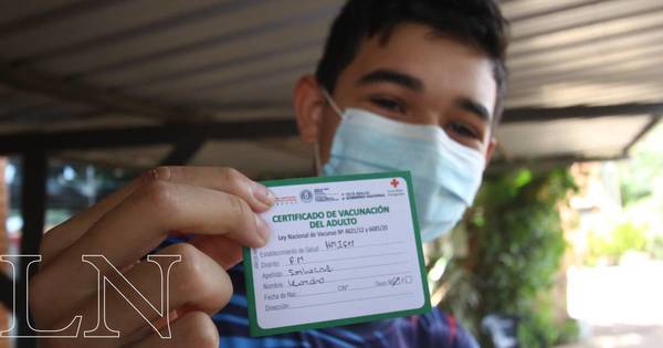 La Nación / Anuncian inmunización en aulas para 200 mil jóvenes