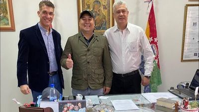 Nakayama apunta al Senado
