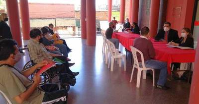 La Nación / Exitosa feria de empleo desarrollada en la ANR