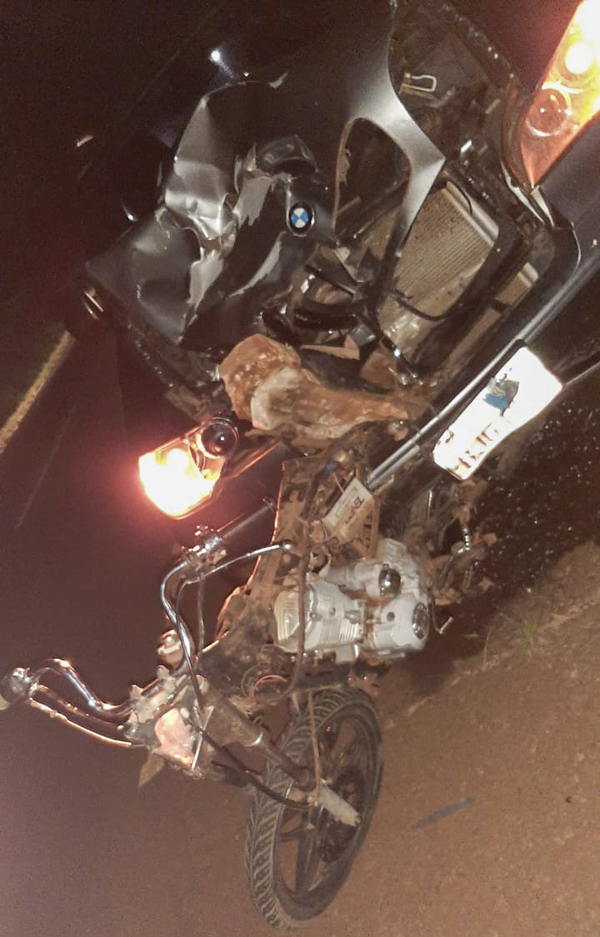 Dos ocupantes de una motocicleta murieron atropellados en Yguazú