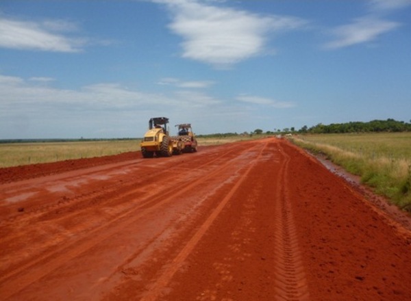 MOPC recibió 19 ofertas para rehabilitar caminos rurales en ocho departamentos - .::Agencia IP::.