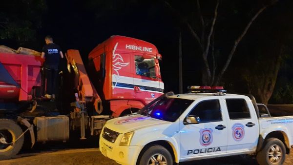 Incautan 30 toneladas de cemento de contrabando en Canindeyú