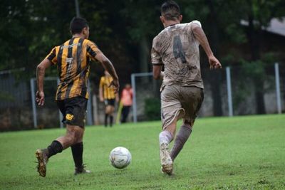 Sub 17: tres equipos pelearán por el vice - Fútbol - ABC Color