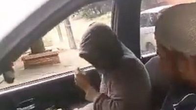 Video de jóvenes en vehículo de la Policía Nacional recorre redes