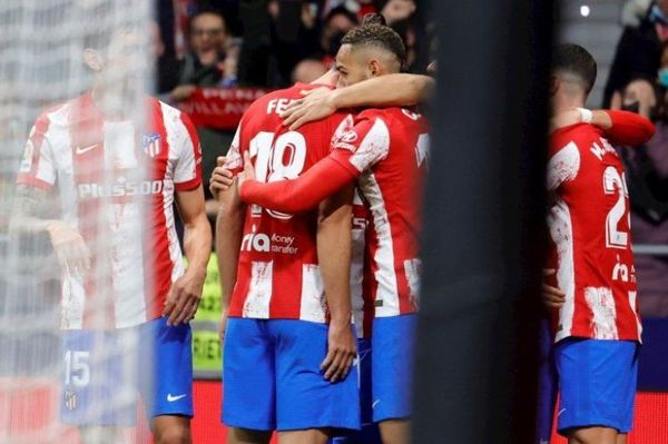 Atlético de Madrid festeja gracias a Felipe