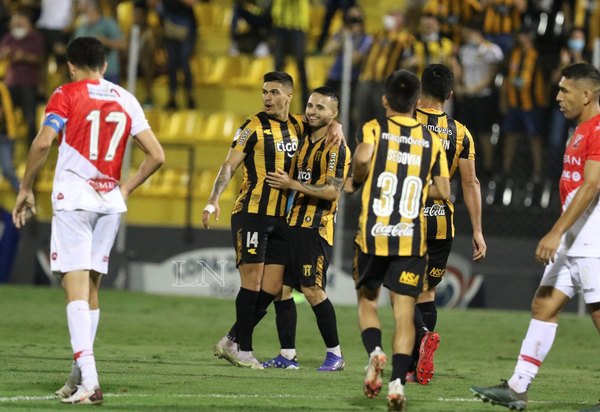 Guaraní gana a River, sigue puntero y el 'Kelito' desciende a la Intermedia