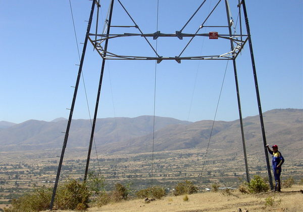 Bolivia exportará energía eléctrica a Argentina en 2022 - MarketData