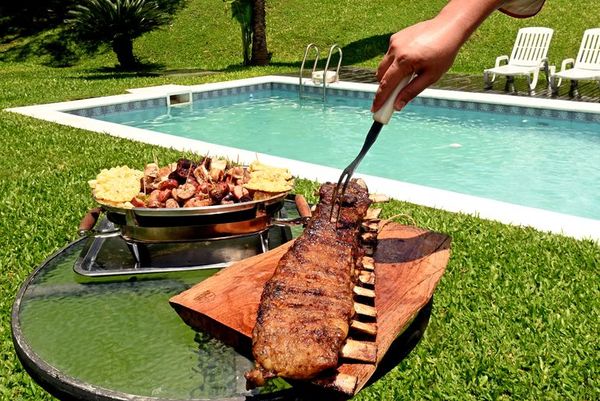 Asado, el rey de los encuentros - ABC Revista - ABC Color