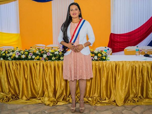 En partido de piki vóley se enteraron de que intendenta tenía plata - Nacionales - ABC Color