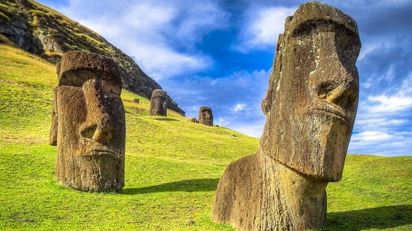Isla de Pascua reabrirá al turismo en febrero
