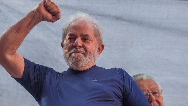 Lula quiere volver a ser presidente de un Brasil que está "en quiebra"