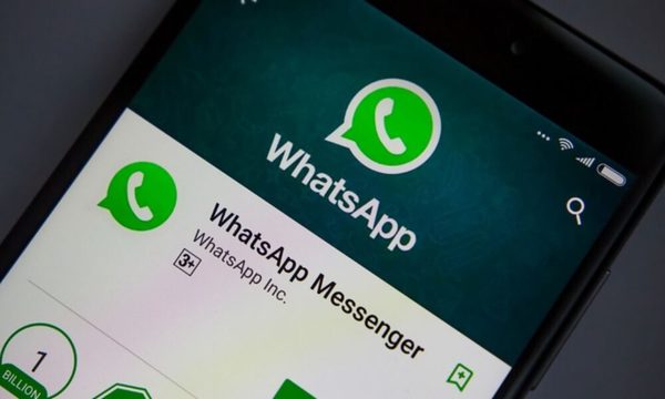 WhatsApp permitirá reaccionar a los mensajes con emojis.