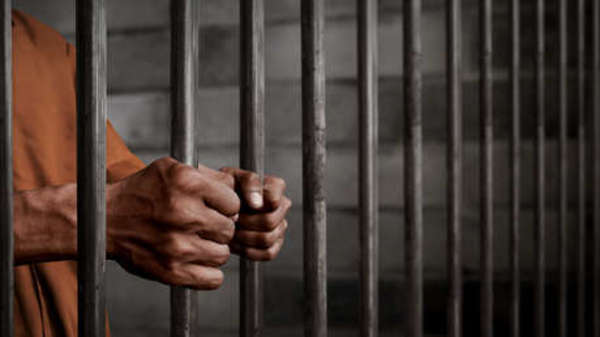 Abusador fue condenado de 13 años de cárcel - ADN Digital