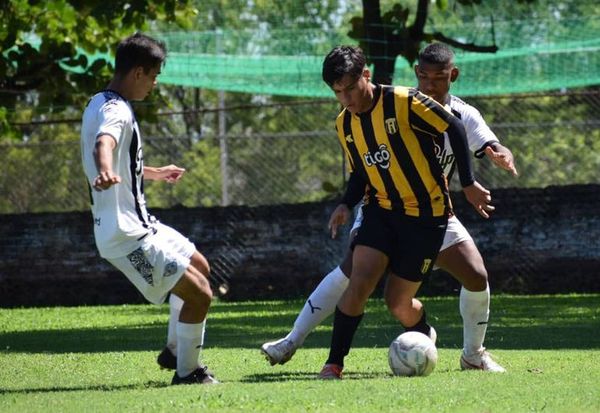 Sub 19: Victoria aurinegra y punta compartida - Fútbol - ABC Color