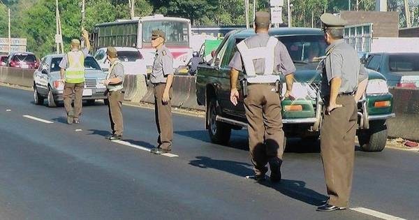 La Nación / Cierran semana con más de 400 demorados por conducir alcoholizados