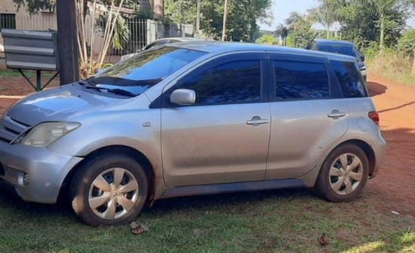 No vio a su sobrino de 3 años, retrocedió su auto y lo mató