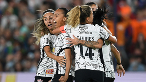 Compacto: Corinthians 2 - 0 Independiente Santa Fe