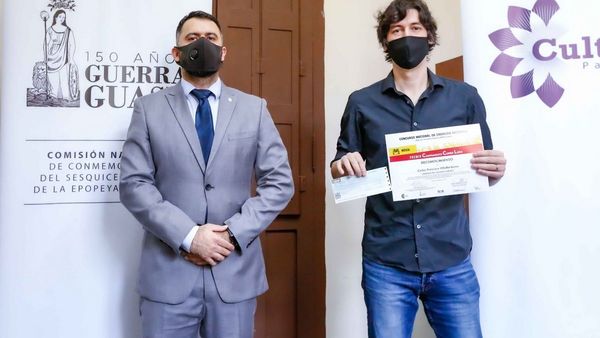 Se presenta cedé  con temas alusivos a  la Guerra Guasu