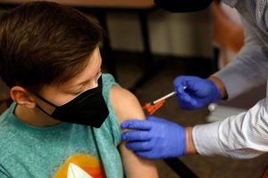 'Me vacuno en mi aula': Hoy comienza inmunización anti-COVID a estudiantes adolescentes