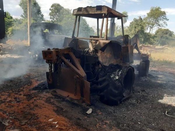 Puentesiño: Despojaron de tractor a peón y exigieron pago de “impuesto revolucionario”