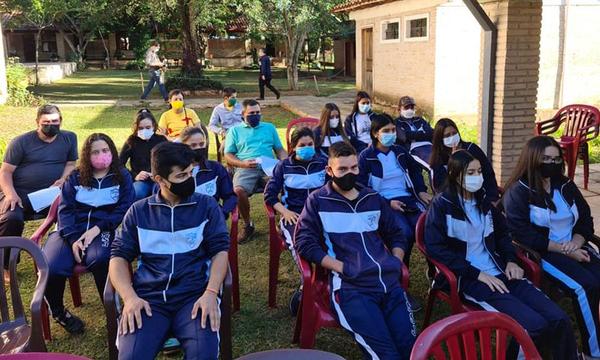 Buscarán inmunizar a 1.884 estudiantes en el Departamento de Caaguazú – Prensa 5