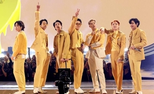 Diario HOY | Los reyes del K-pop BTS y Bad Bunny triunfan en los premios AMA