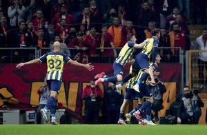 Aficionado del Fenerbahçe muere crisis cardíaca tras gol sobre la hora - Fútbol Internacional - ABC Color