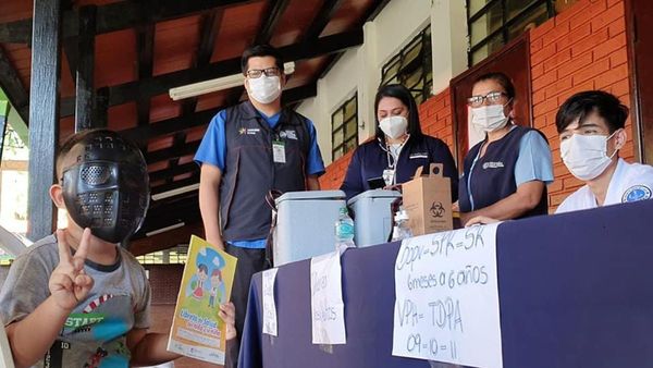 Arrancó la vacunación contra Covid en las escuelas