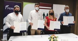 Ministerio de la Mujer y Cooperativas del Chaco Central firmaron convenios