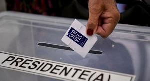 La participación de las elecciones en Chile no alcanzó al 50% del padrón electoral