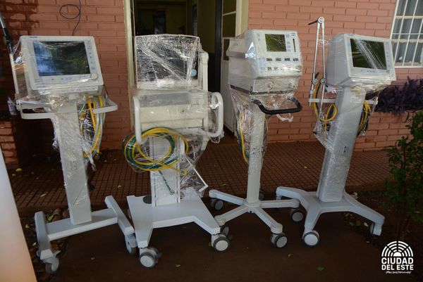 Consejo de Salud entregó cuatro respiradores al hospital regional