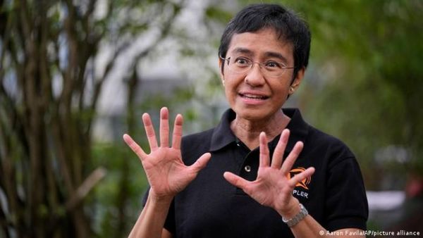 María Ressa espera permiso para viajar a la entrega de los Premios Nobel