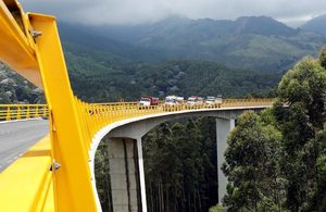 Colombia se abre paso a través de los Andes con un complejo de obras viarias - MarketData