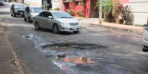Intendente de San Lorenzo, Felipe Salomón, pide a Junta Municipal declarar Emergencia Vial en la ciudad