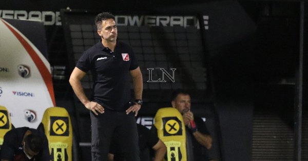 Almeida explota: 'Le dieron una patada en el huevo al fútbol paraguayo'