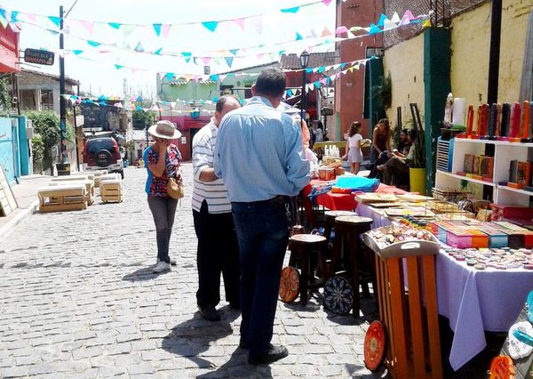 Invitan a ferias de mipymes “Ñamopu’a”  en Loma San Jerónimo - Nacionales - ABC Color