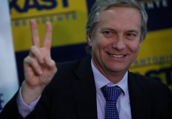 Kast, ganador de la primera vuelta en Chile: “Vamos a elegir entre libertad y comunismo”