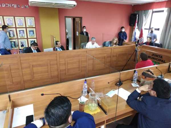 Concejales siembran dudas sobre los 488 funcionarios cesados - San Lorenzo Hoy