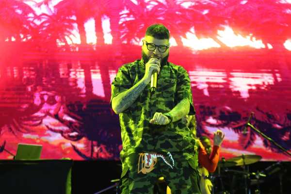 Farruko hizo vibrar a un público que ansiaba un show masivo - Te Cuento Paraguay