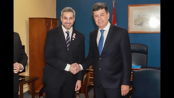Renovación de actores, no de colores