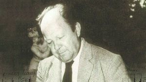 Invitan a conversatorio sobre Flores y Havel en la Manzana