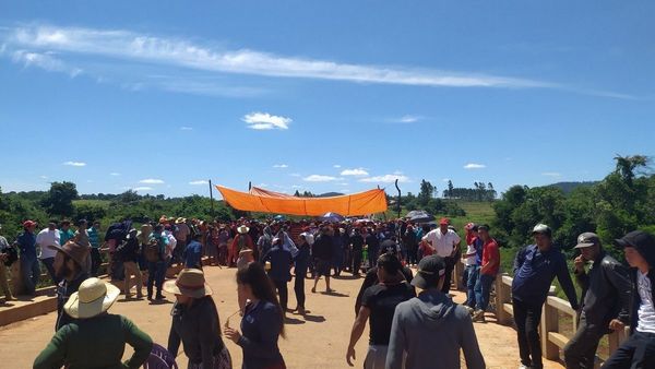 Familias desalojadas logran medida para reocupar tierras