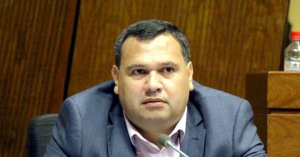 La Nación / Cámara Baja pide informes sobre obra