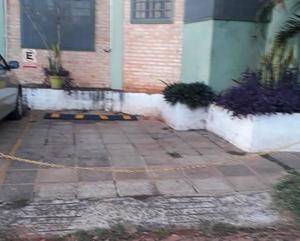 Denuncian a prepotente funcionaria de Fiscalía de “privatizar” vereda - San Lorenzo Hoy