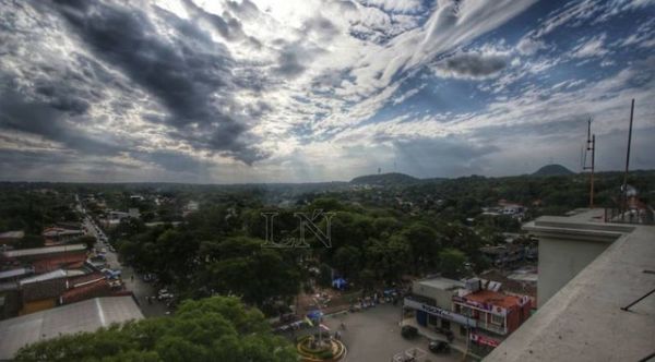 Anuncian chaparrones y una máxima de 36ºC