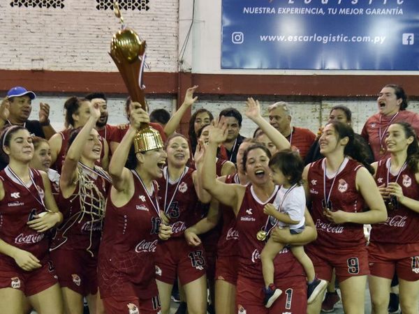 Félix Pérez Cardozo, campeón de la Liga Femenina de Básquetbol - Básquetbol - ABC Color