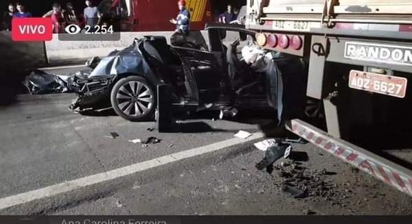 Dos paraguayos muertos en accidente en Brasil
