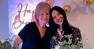 Entre recuerdos, lágrimas y sonrisas, Norita celebró a su mamá